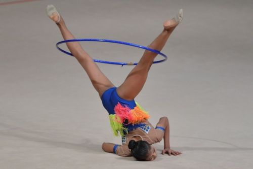 Atleti senam lantai (Antara/WAHYU PUTRO A)