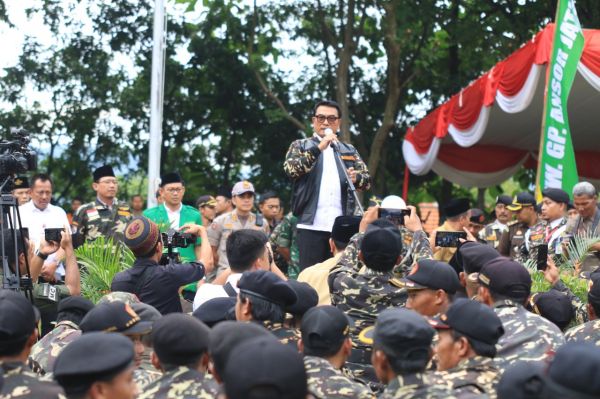 Moeldoko Sebut  Ansor Layak Masuk Kompcad 