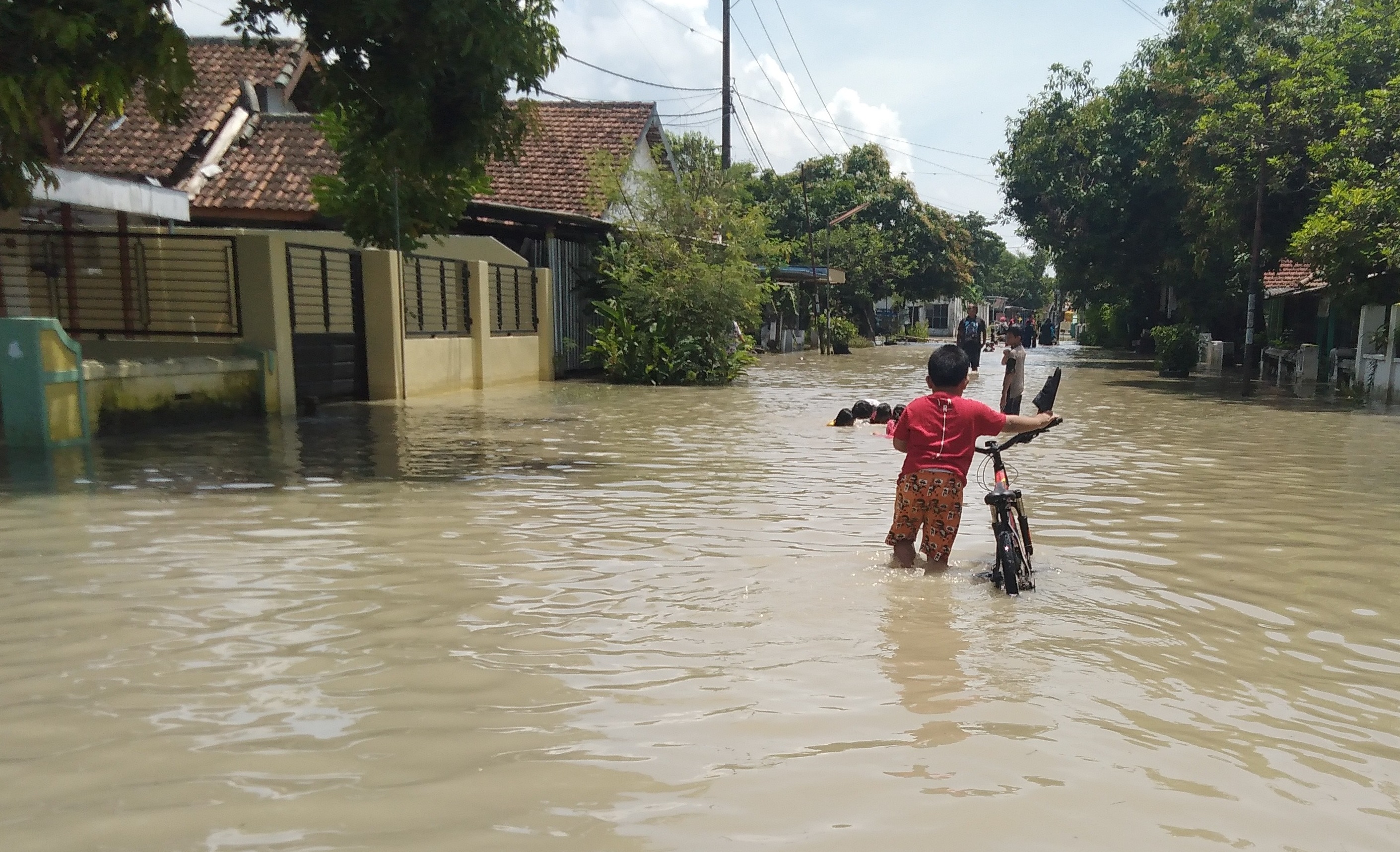 Banjir setinggi 70 cm melanda dua desa di Kecamatan Bandar Kedungmulyo, Jombang (foto/ist)