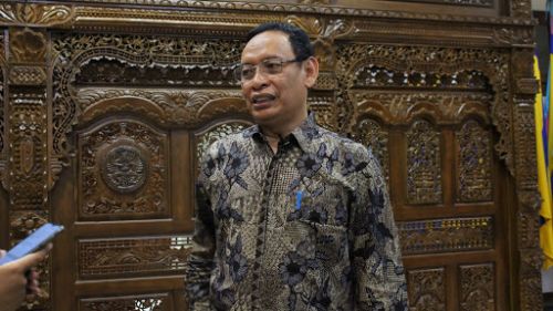 Rektor Universitas Airlangga Prof Mohammad Nasih (foto/unair)