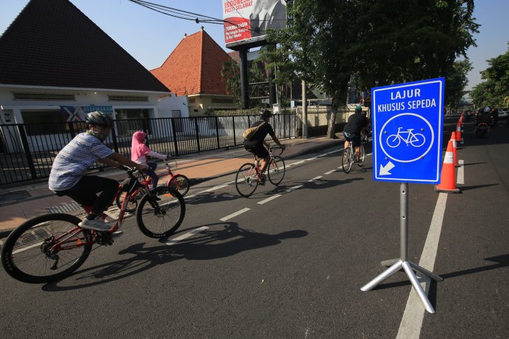 Surabaya Booming Bersepeda,  Lajur Khusus Malam Disiapkan di Tunjungan