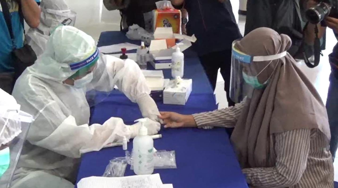 19 Peserta SBMPTN  Unair Reaktif Covid-19 Dipulangkan