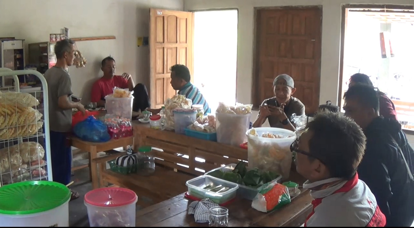 Banyak masyarakat yang mematahui protokol kesehetan covid-19 membuat jumlah kasus positif baru di Magetan bertambah (Foto/Metrotv)