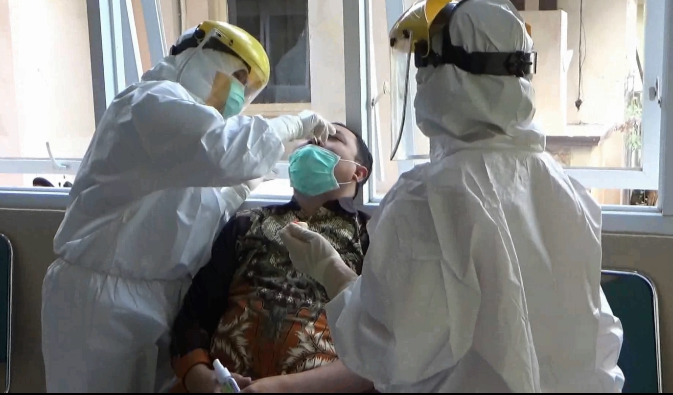 Dua Positif Covid19, Puluhan DPRD Kota Probolinggo Jalani Swab