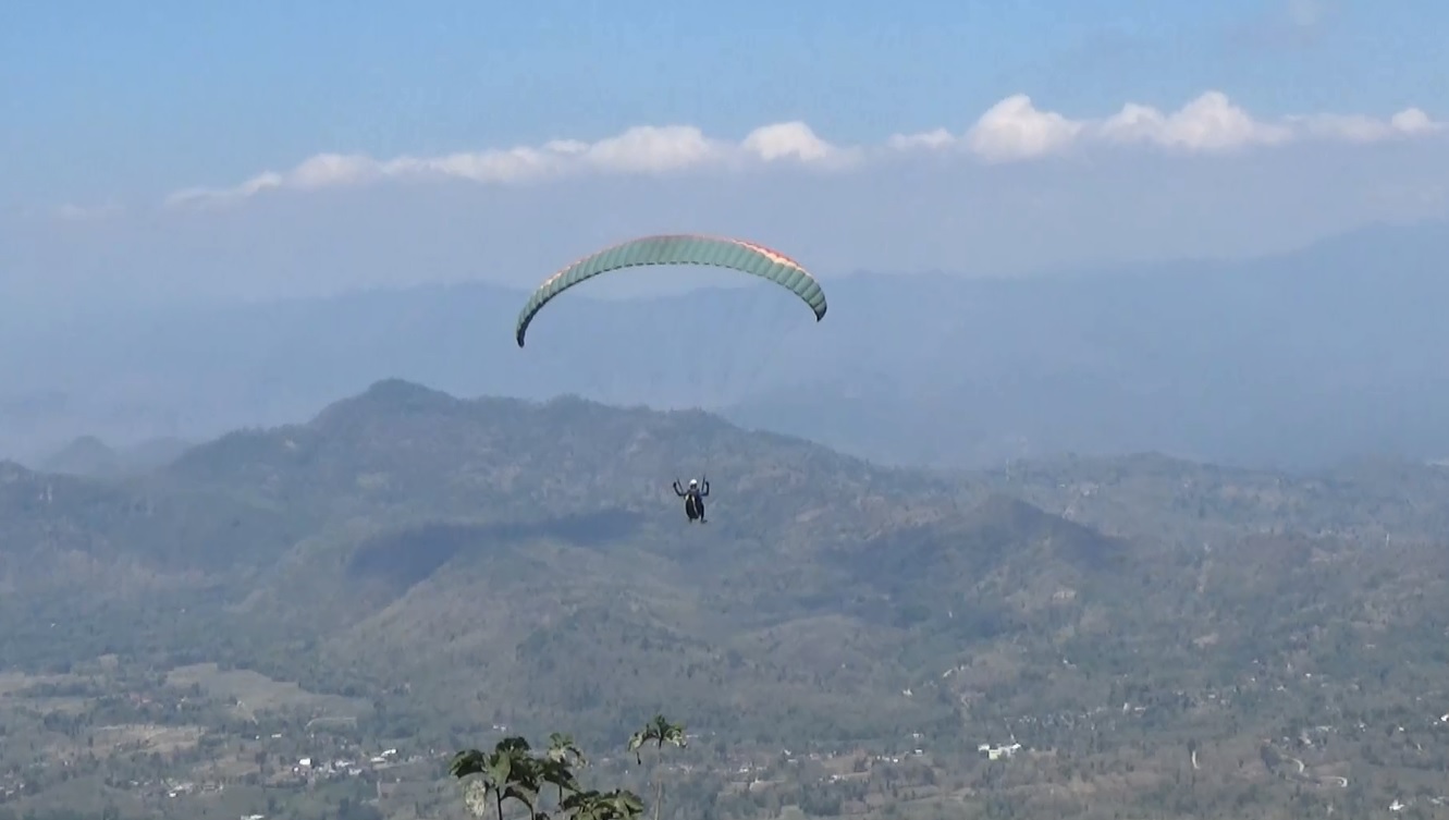 Pompa Adrenalin di Atas Gunung Blego Magetan