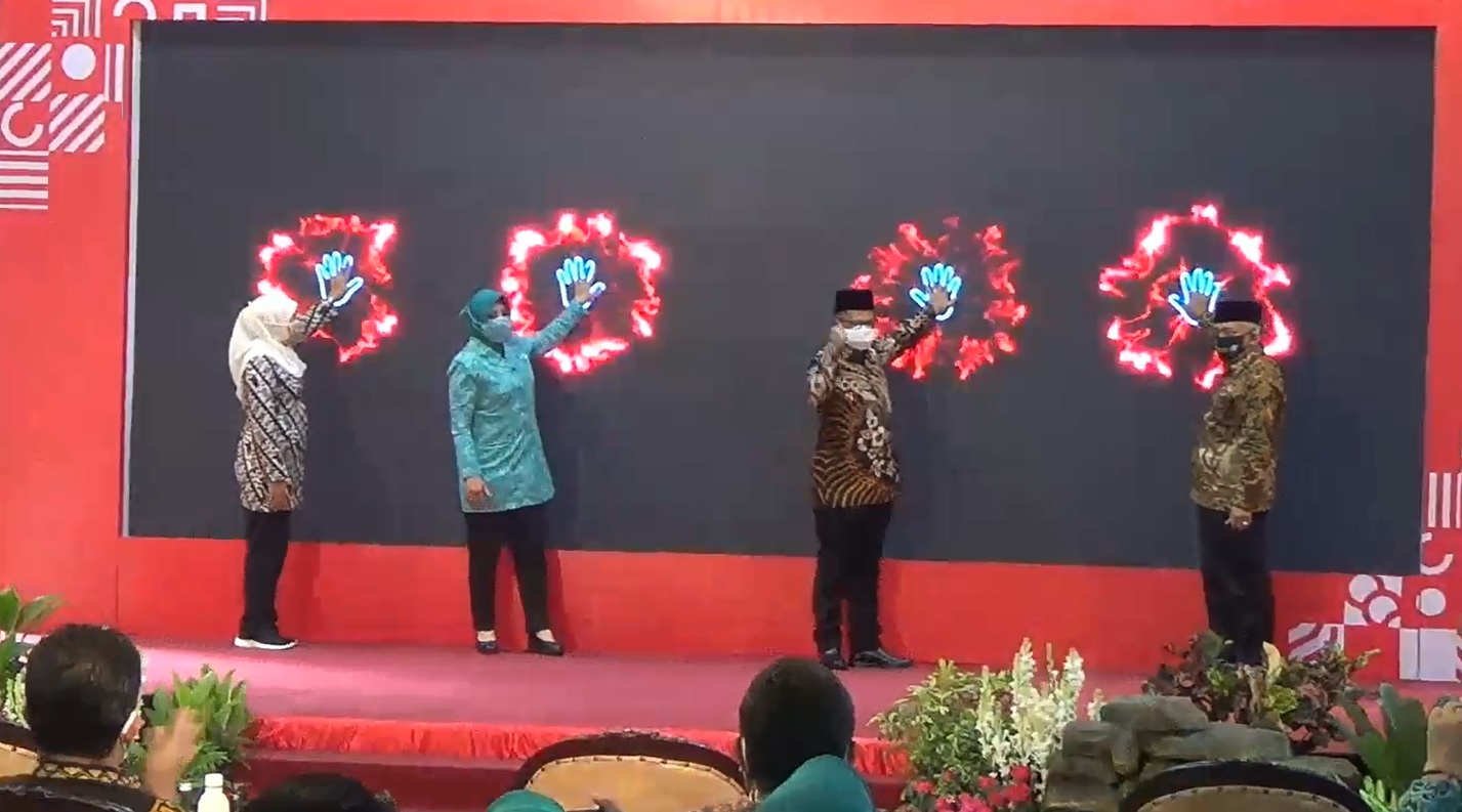 Mendagri Launching 26 Juta Masker
