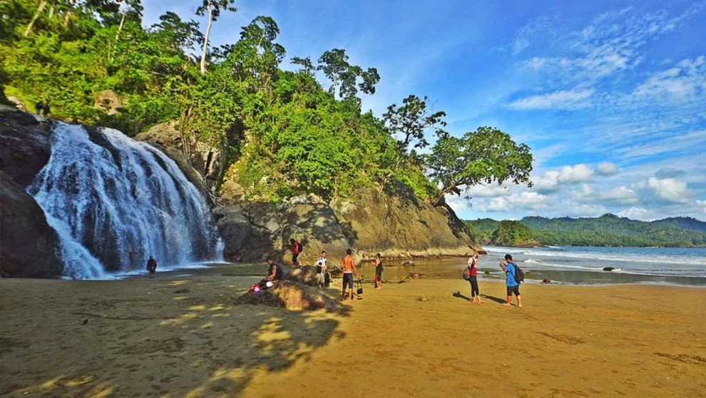 Salah satu spot di Air Terjun Banyu Anjlok yang menjadi favorite pengunjung (Foto / Istimewa)