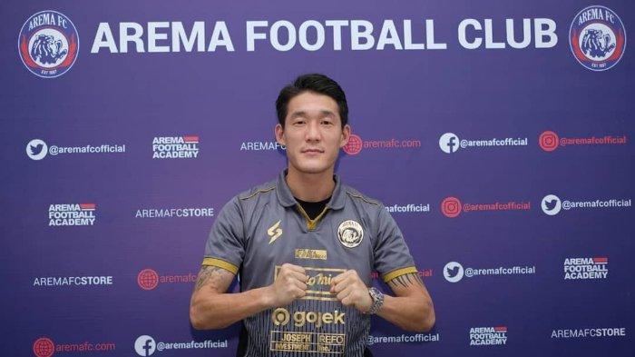 Terganjal Aturan Imigrasi, Dua Pemain Asing Arema FC Absen Latihan