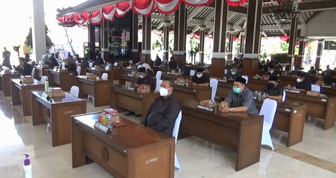 Antisipasi Penyebaran Covid-19, Sidang Paripurna Sidoarjo Dipindah ke Ruang Terbuka