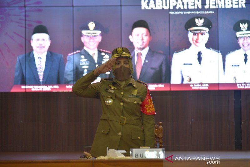 Dihukum Khofifah! Bupati Jember Faida Tak Digaji Setengah Tahun