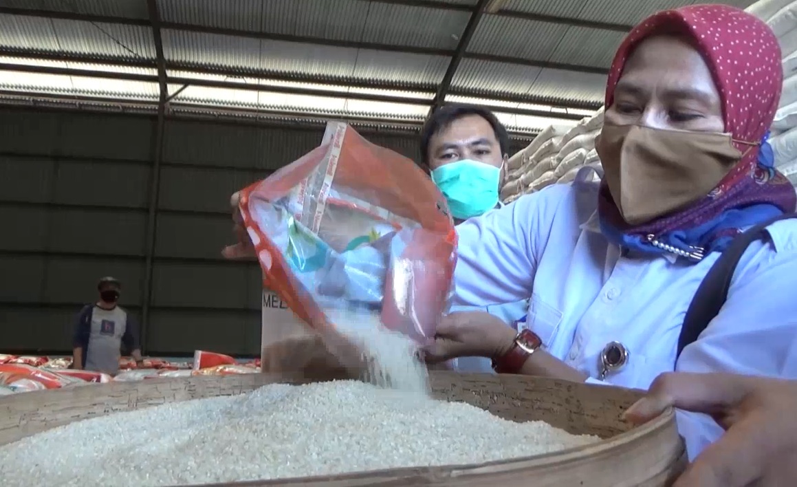 50.933 Warga Jombang Terima Bansos Beras