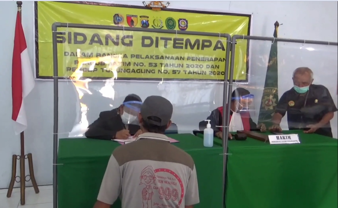 Di Tulungagung, Tak Pakai Masker Denda Rp 25 Ribu