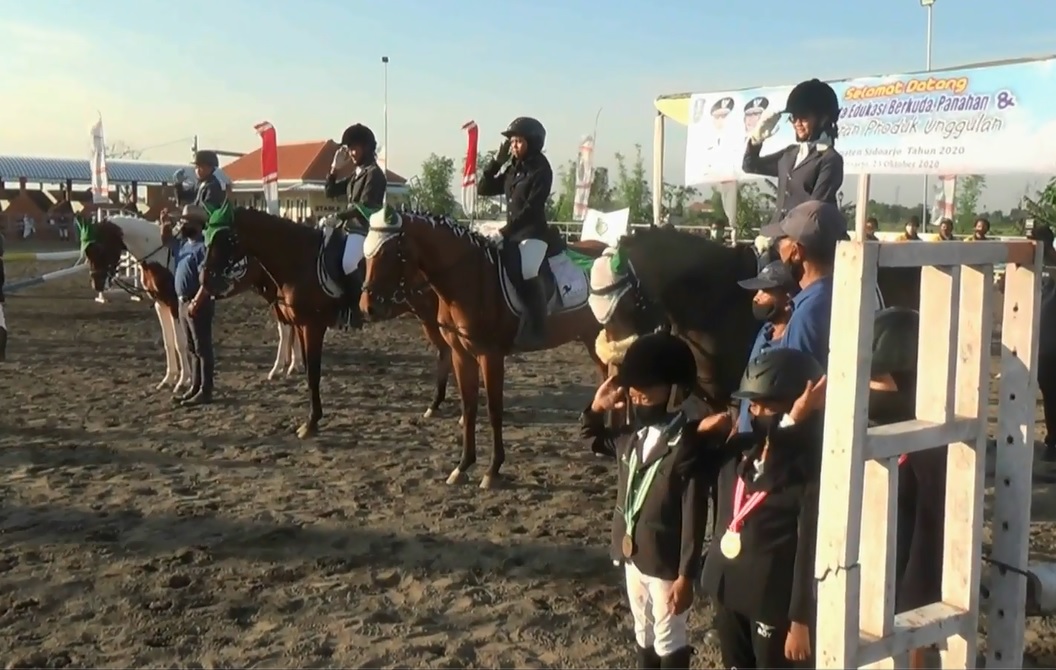 Wisata edukasi olahraga berkuda dan panahan hadir Sidoarjo, Jawa Timur (ft/metrotv)