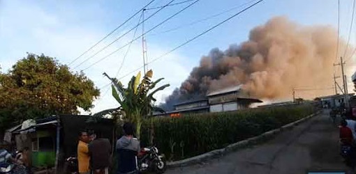 Tempat Usaha Konveksi di Ngawi Terbakar, Kerugian Rp 1,5 Milyar