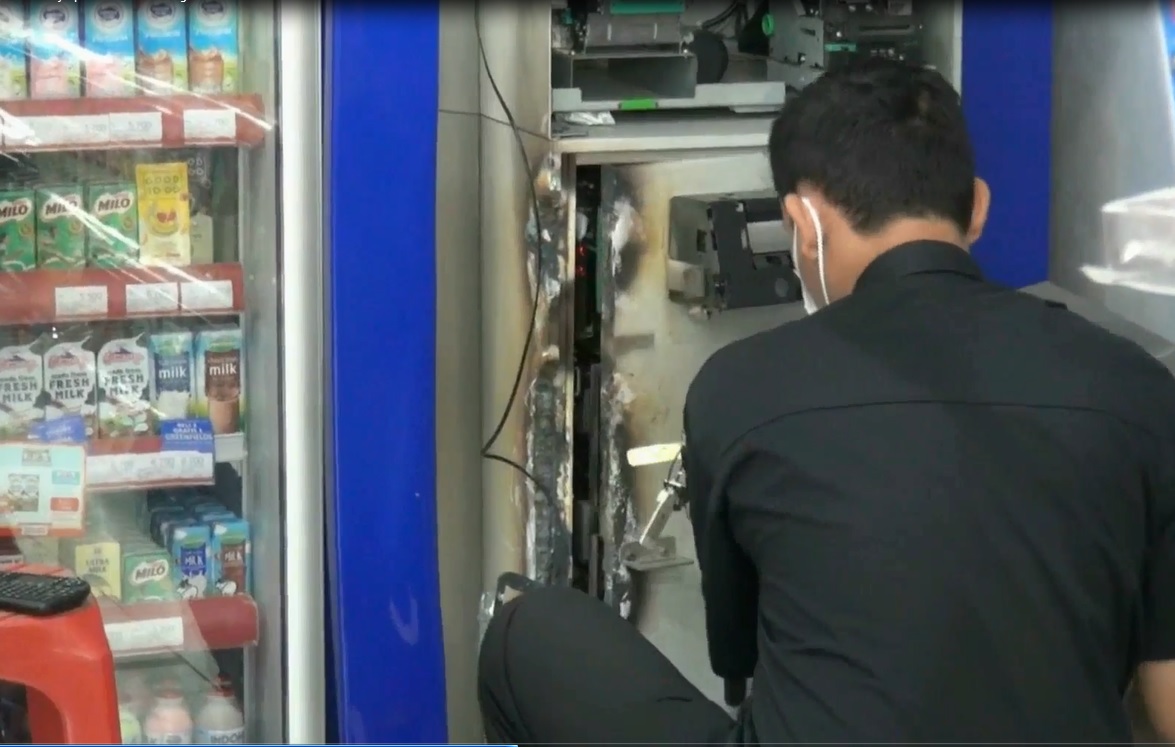 Terjebak dalam Minimarket, Pembobol ATM Diringkus