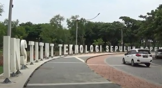 Kawasan kampus ITS Surabaya ditutup. (metrotv) 