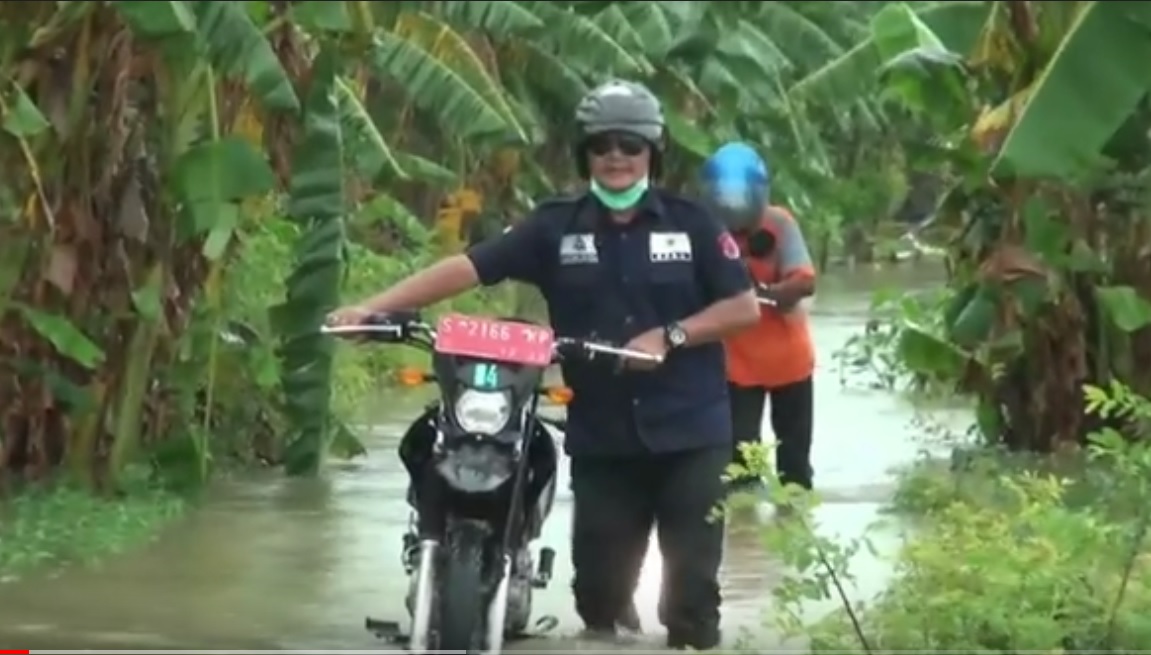 Banjir di wilayah Kecamatan Glagah, Kabupaten Lamongan. (metrotv)