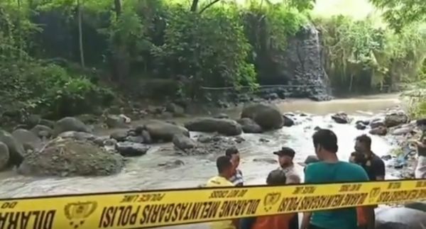Mayat Perempuan di Sungai Gegerkan Warga Pasuruan