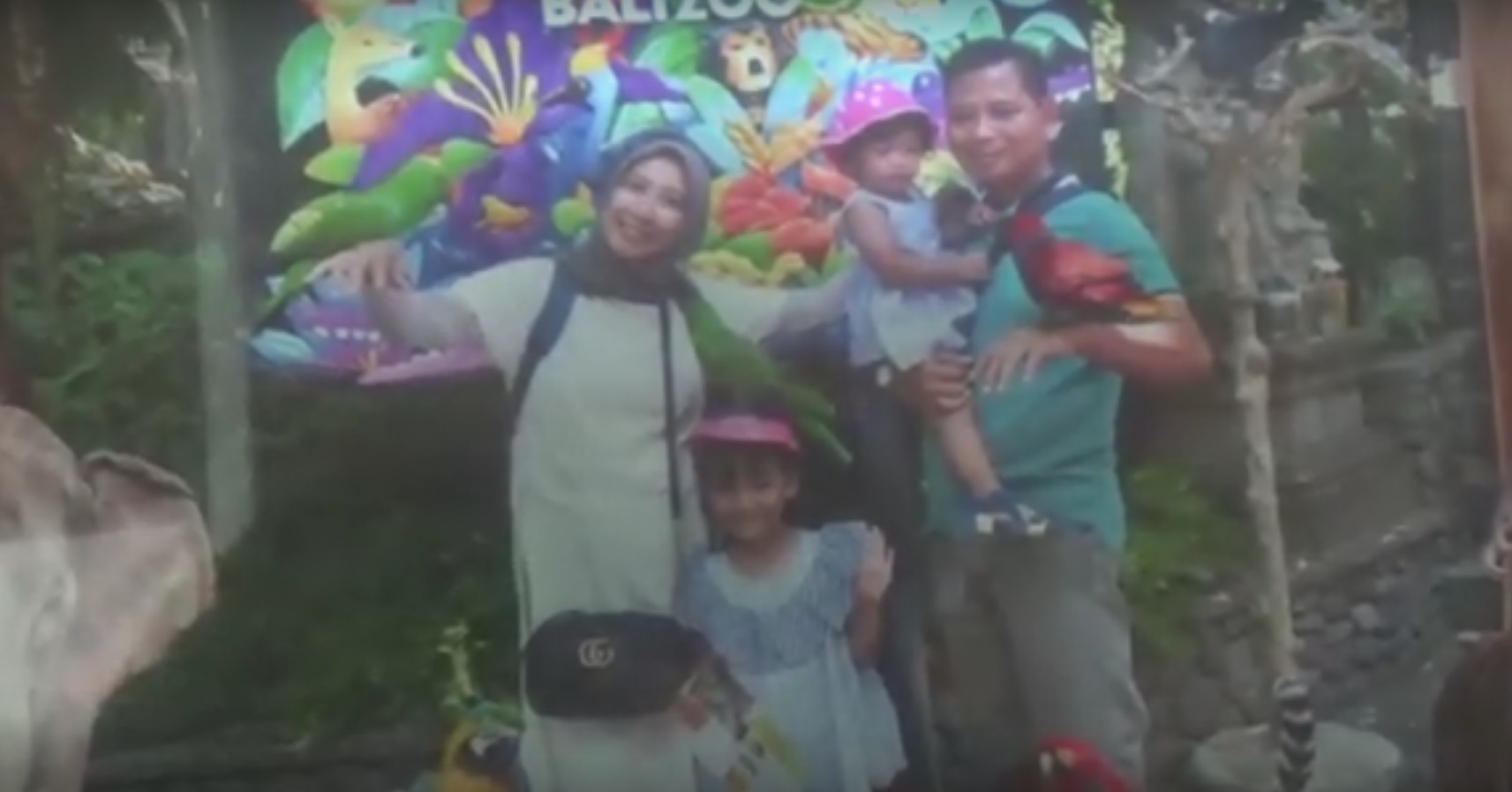 Keluarga Pesawat Sriwijaya Berharap Ada Keajaiban Putri dan Dua Cucunya Selamat
