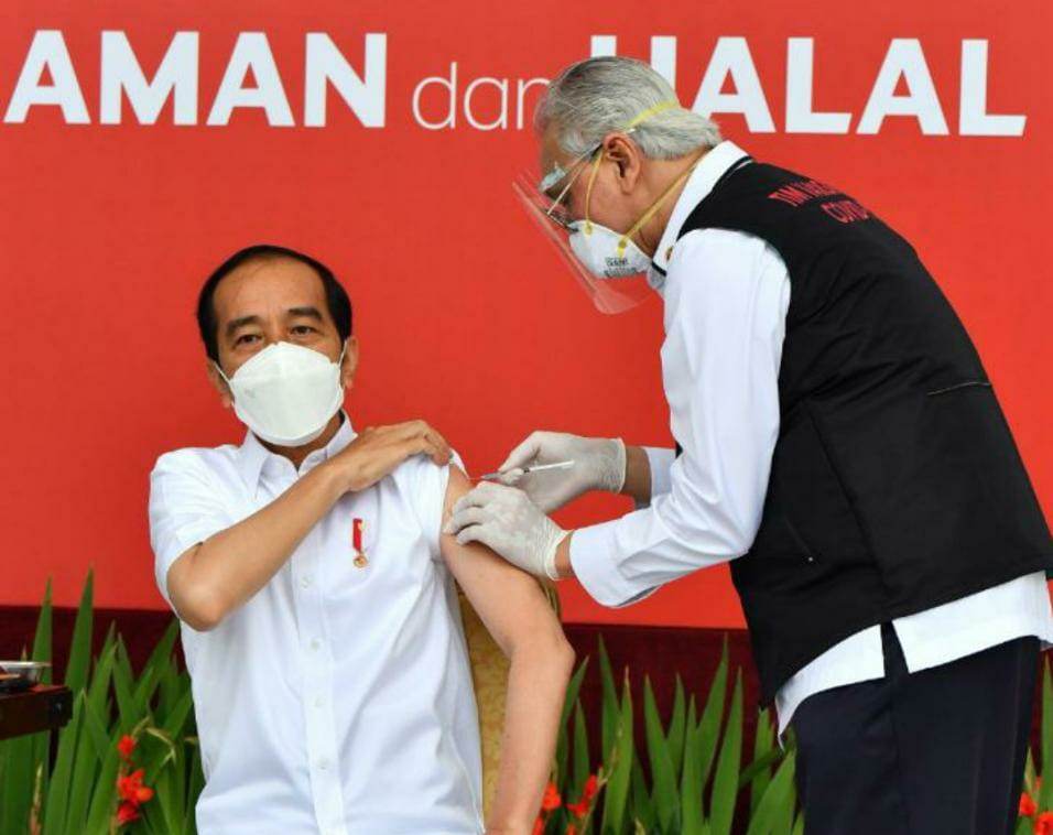 Presiden Joko Widodo disuntik vaksin covid-19/Istimewa.