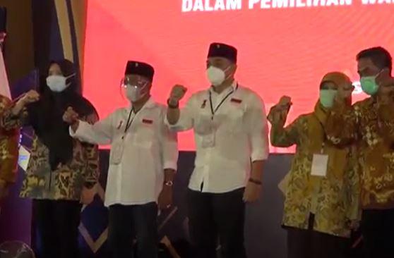 KPU tetapkan pasangan Eri-Armuji sebagai Walikota dan Wakil Walikota Surabaya (Foto / Metro TV)