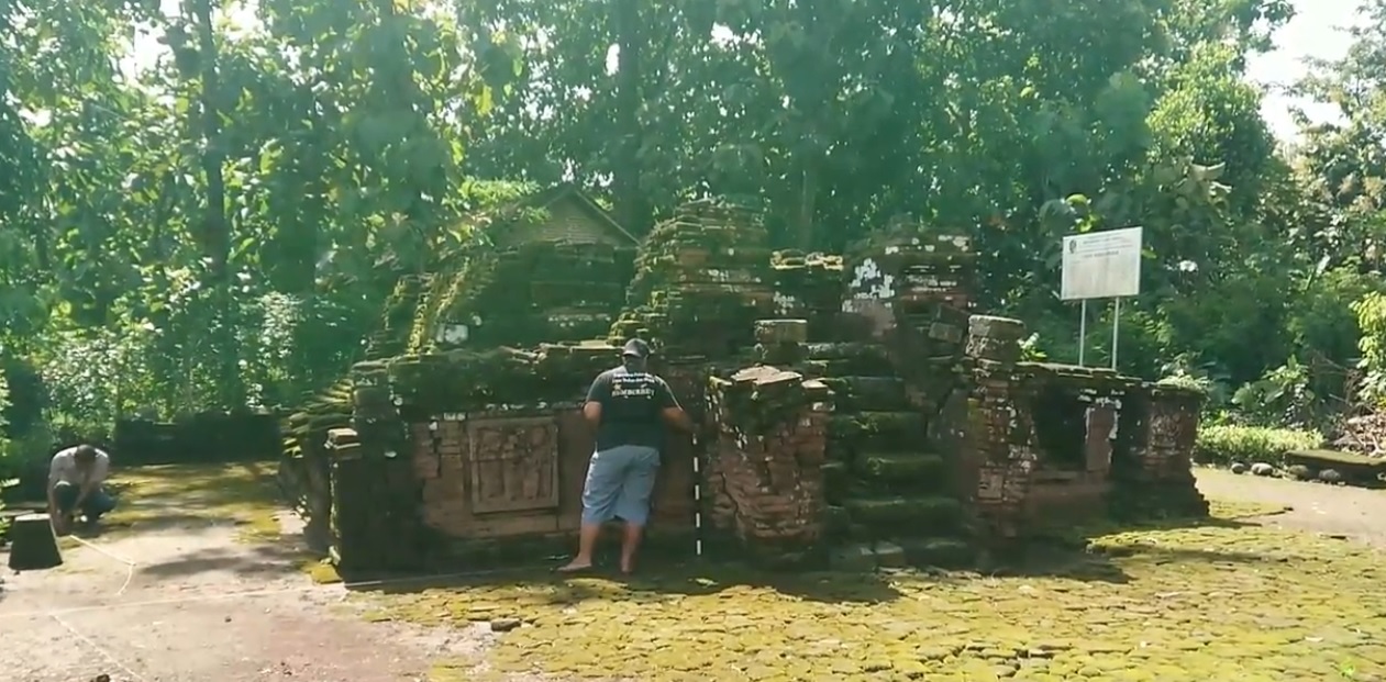 Candi Mirigambar siap dipugar lantaran kondisinya sudah memprihatinkan (Foto / Metro TV)