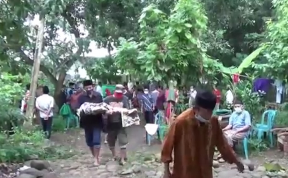 Terpeleset, Balita Tewas di Sungai Kendal Ngawi