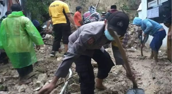 5 Santri Pamekasan Tewas Tertimpa Longsor, Ini Daftar Korbannya