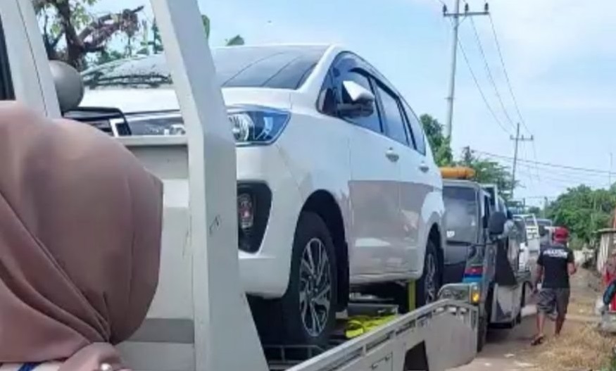 Desa miliarder Tuban mulai diteror sales (Foto / Metro TV)