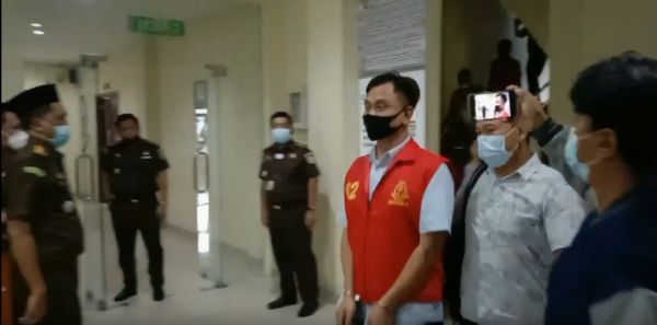 Korupsi Dana Desa, Mantan Kepala Desa Sitiaji Bojonegoro Dijebloskan Penjara