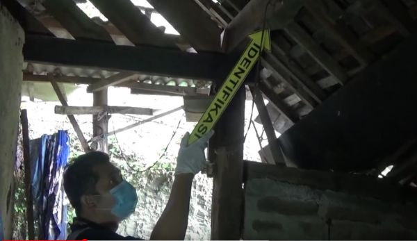 Usia 80 Tahun, Kakek di Magetan Gantung Diri
