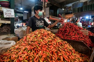 Harga Cabai di Surabaya Setara Daging