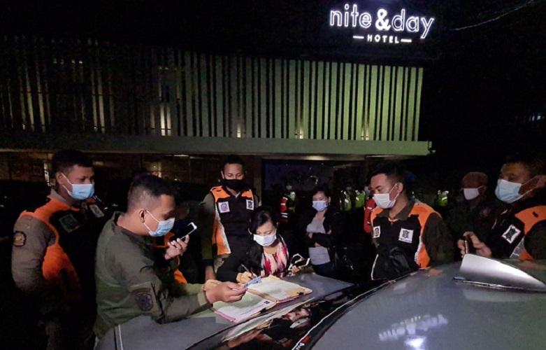 Upaya PPKM mikro dinilai ampuh menekan angka penyebaran covid-19 (Foto / Metro TV)