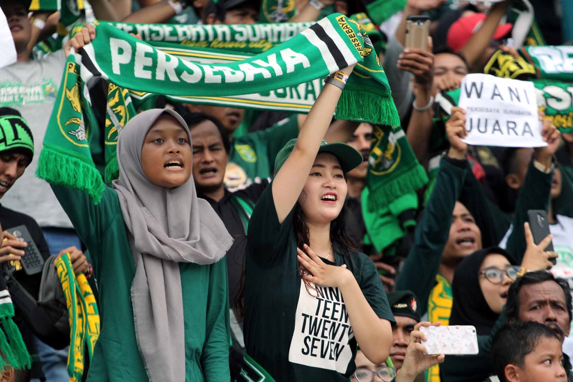 Diancam Bonek, Nyali Pemkot Ciut! Persebaya Diijinkan Pakai Stadion Gelora 10 November