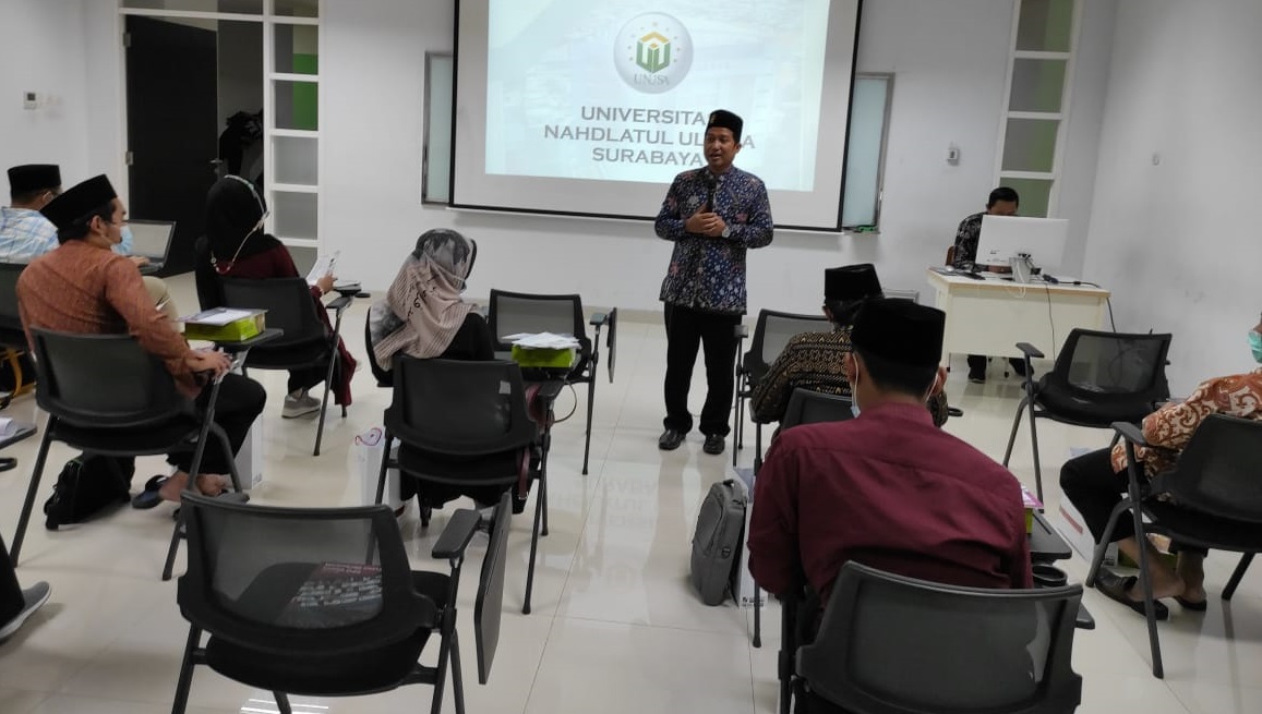 Sosialisasi program beasiswa khusus santri pondok pesantren di Jatim (CBL) yang diluncurkan Unusa (Foto / Clicks.id)