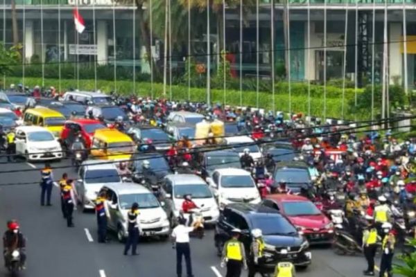 Antisipasi Mudik, Polda Jatim Sekat 8 Titik Perbatasan