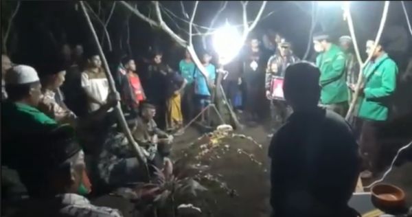 Imam Tarawih di Jombang Meninggal Saat Rukuk