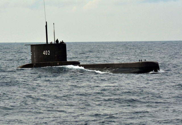 Kapal selam TNI Angkatan Laut (AL), KRI Nanggala 402 masih dalam proses pencarian (Foto / Istimewa)