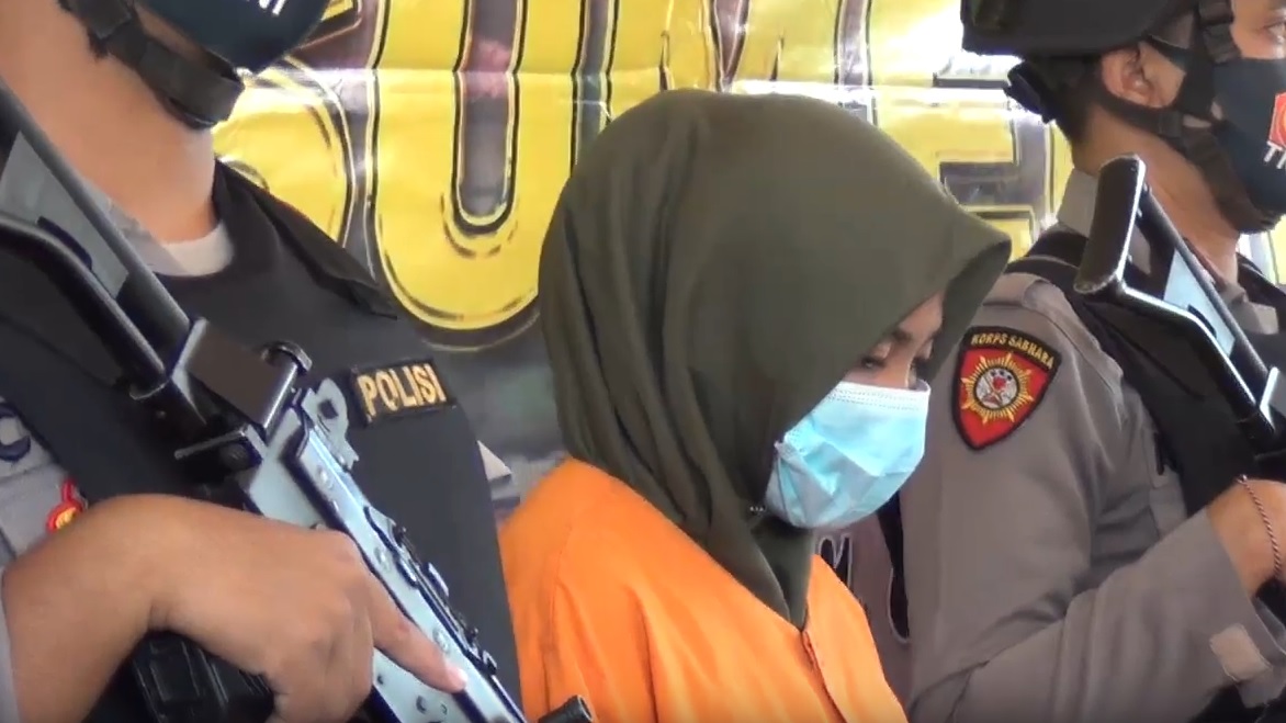 SL, tersangka pembunuhan sadis bocah di Sumenep diringkus polisi. (metrotv)