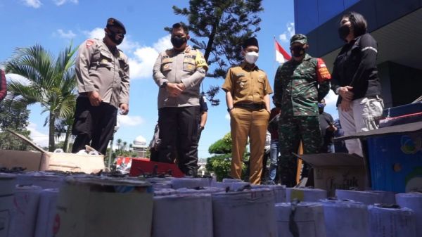 Home Industri Petasan di Mojokerto Digerebek, Temukan 69 Kg Bahan Peledak