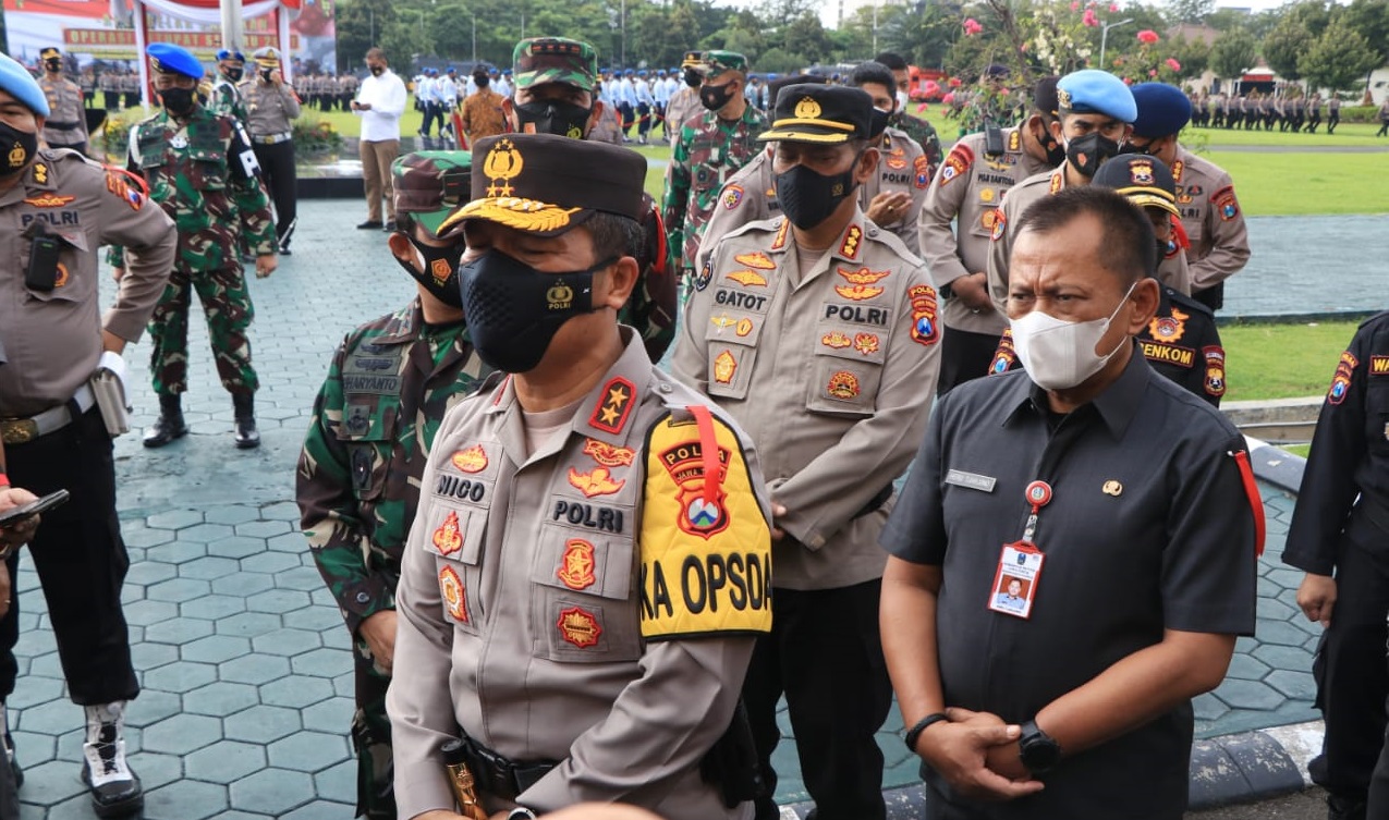 Kapolda Jatim Irjen Nico menggelar Apel Gelar Pasukan Ops Ketupat Semeru 2021 
