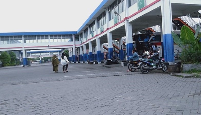 Suasana Terminal Purabaya Surabaya nampak sepi (Foto / Metro TV)