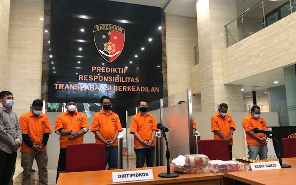 Aliran Dana Suap Bupati Nganjuk ke Parpol Belum Tercium