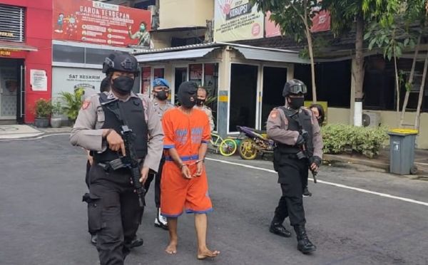 Bejat!, Guru Silat Surabaya Cabuli 2 Muridnya