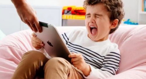 5 Cara Agar Anak Tak Kecanduan Gadget