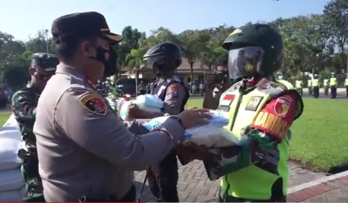Yayasan Budha Suci Sebar Bantuan Covid-19 Melalui Polri, Sasar 1.000 Keluarga di Mojokerto