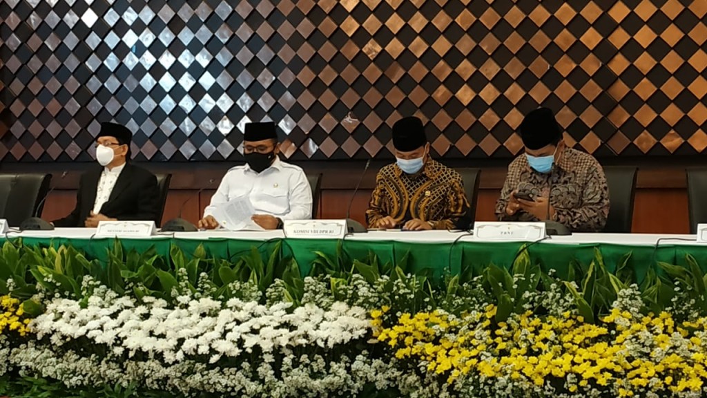 Menteri Agama (Menag) Yaqut Cholil Qoumas menyampaikan pembatalan ibadah Haji 2021/Medcom.id/Fachri.