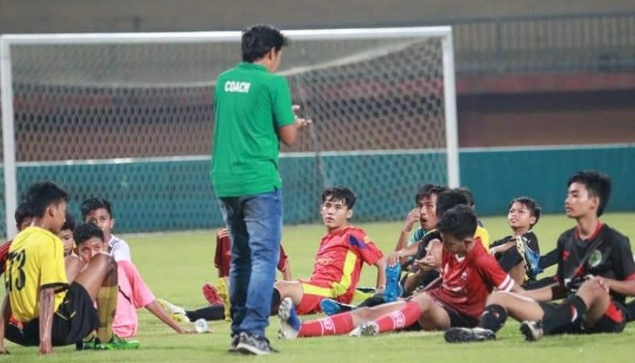 Proses seleksi pemain Timnas Indonesia U16 Zona V Provinsi Jawa Timur, yang digelar di Stadion Gelora Madura Rato Pamelingan Pamekasan (Foto / Istimewa)