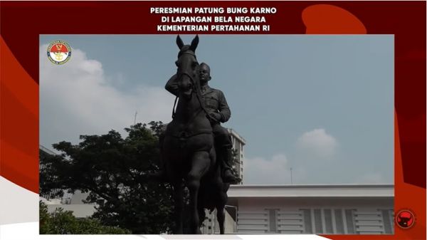 Resmikan Patung Bung Karno, Megawati Ungkap Cerita Kuda Jinak di Depan Prabowo