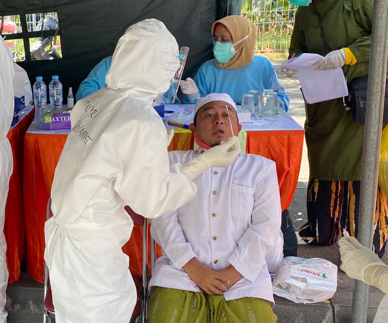 5 Hari Jaga Suramadu, Pemkot Surabaya Swab 12.700 Orang